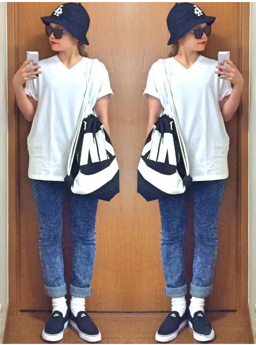 束口袋定做廠家-廣州駿業(yè)包裝實業(yè)有限公司 束口袋定做廠家