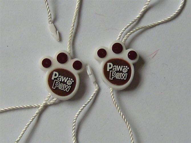 吊牌吊粒設(shè)計