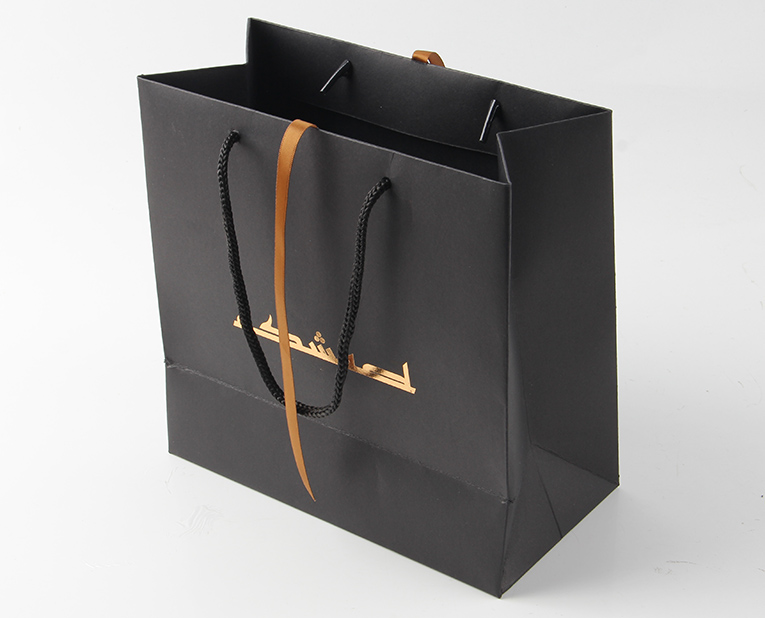 高檔禮品袋廠統(tǒng)計01年以來，絲印技術(shù)的起伏市場