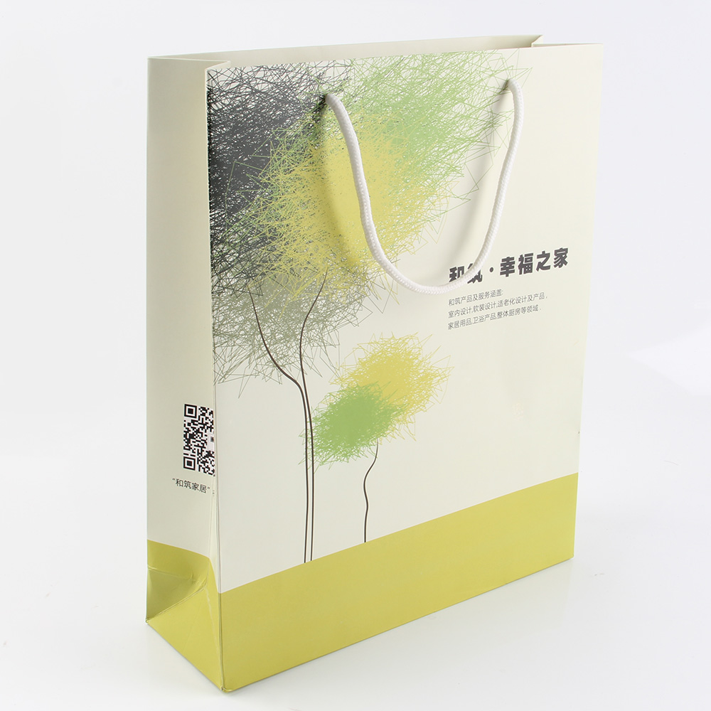 衣服紙袋工廠的業(yè)務同事，寫下了和客戶溝通的精髓