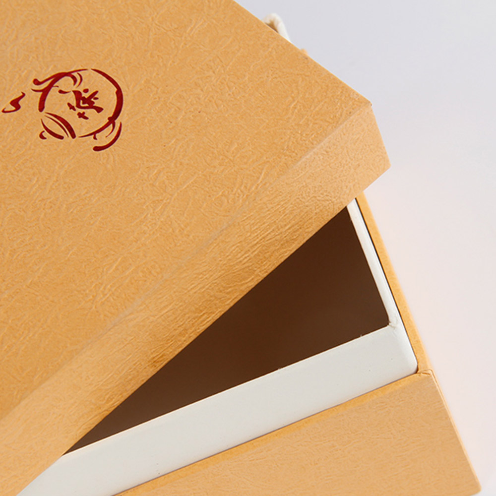 翻蓋的保健品包裝已經(jīng)過氣，定做天地蓋c位出道
